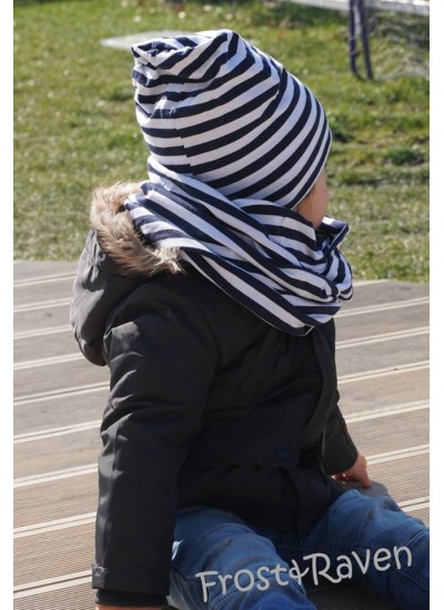 Czapki w paski+ długi komin